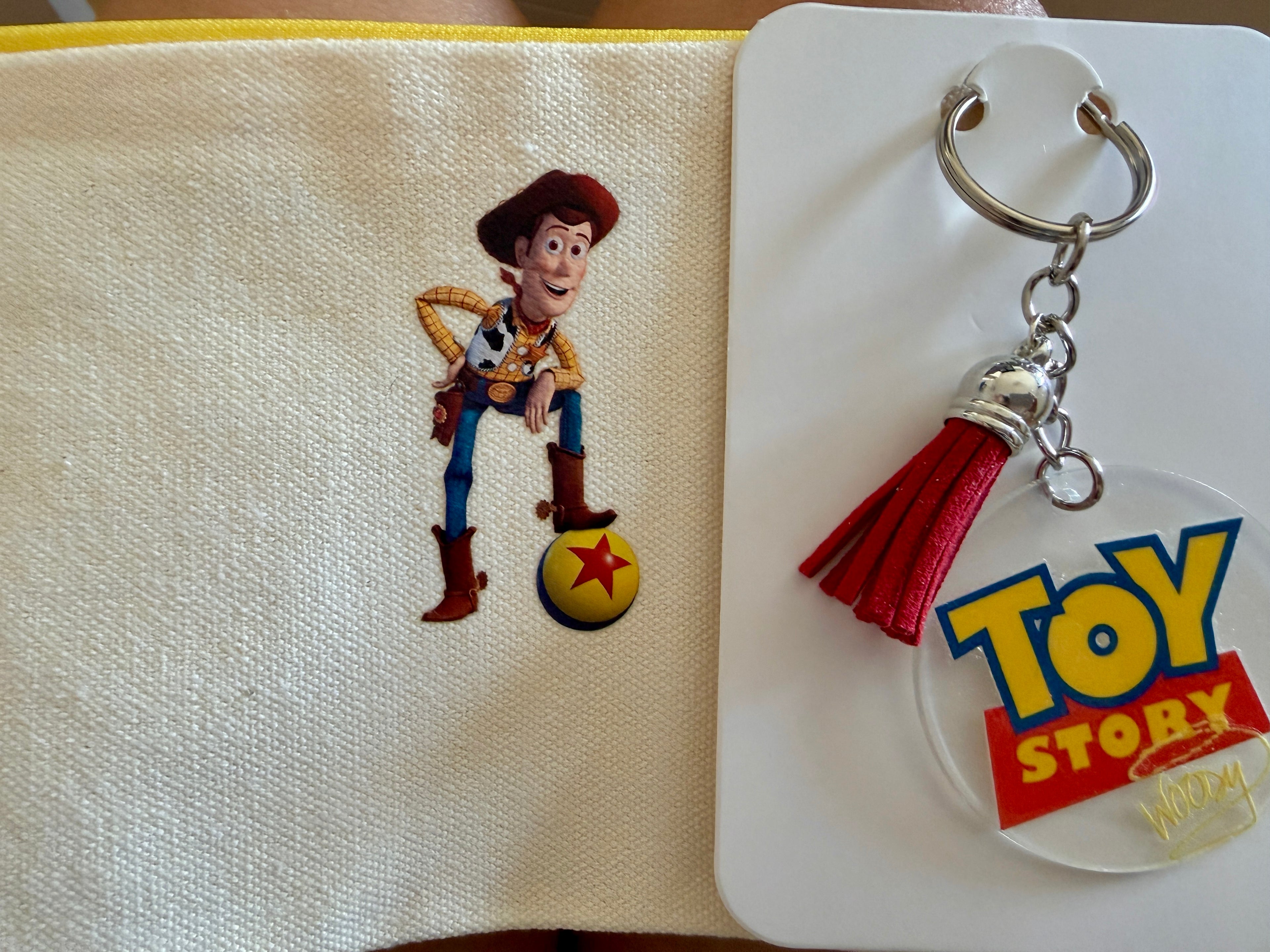 Estuche + Llavero Toy Story